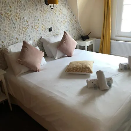 Le Normand Hotel 2*